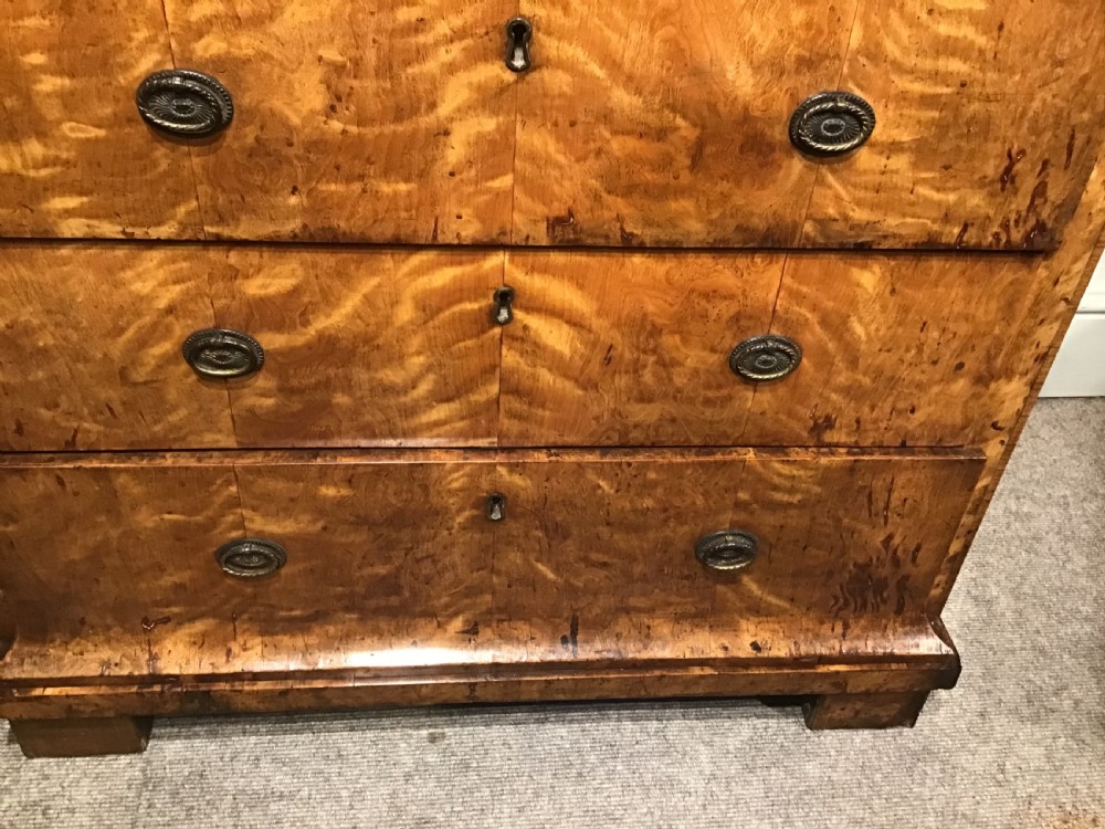 Antique birch chest of drawers View VI