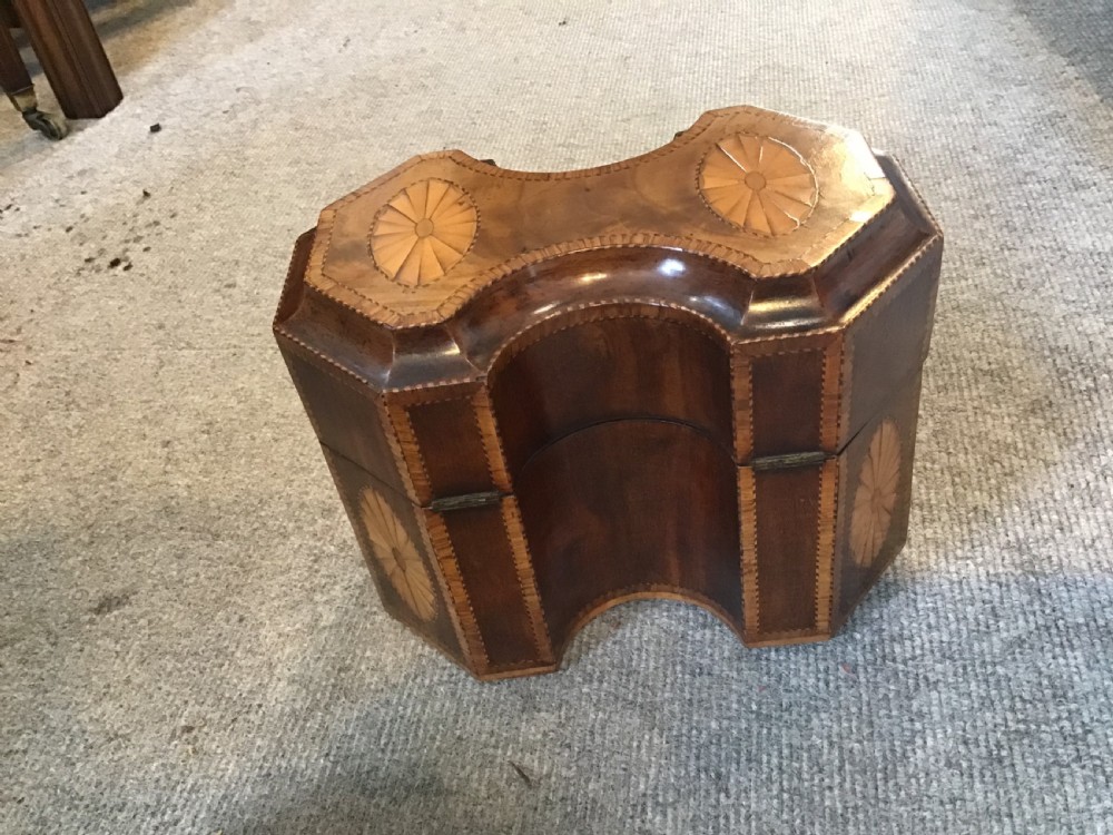 Antique tea caddy View IV