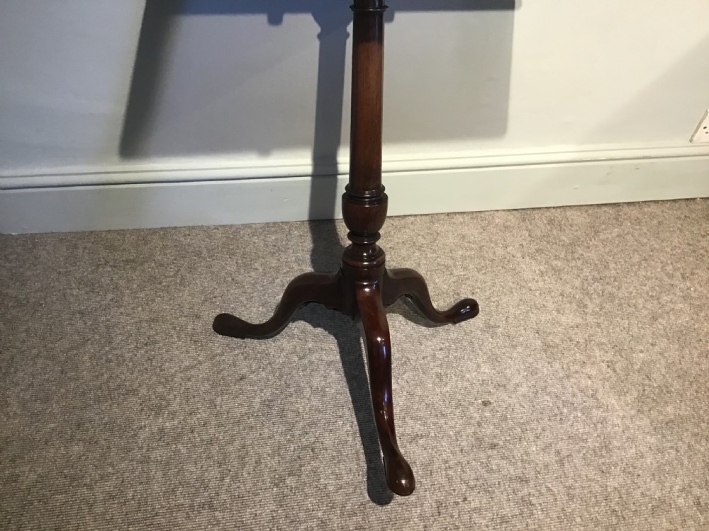 Georgian tripod table View II