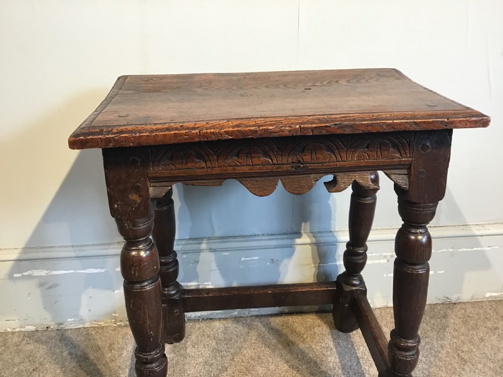 Antique joynt stool View III