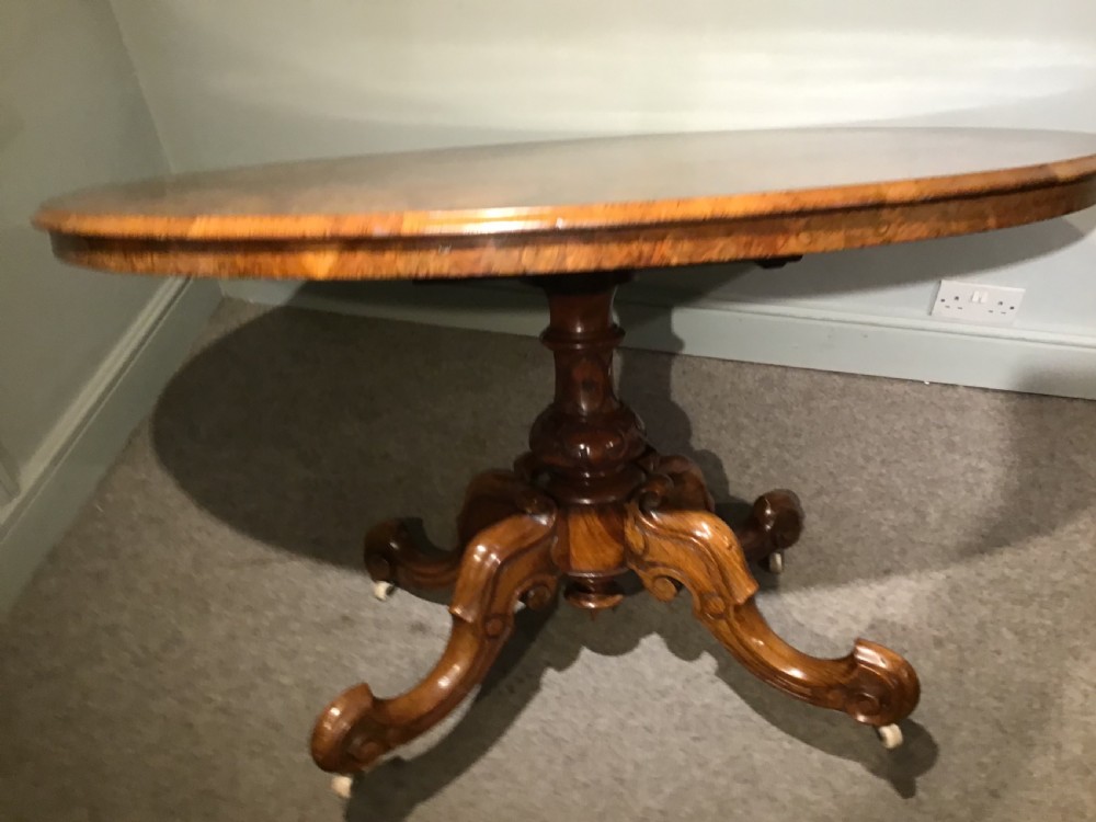 Victorian oval walnut breakfast table View V