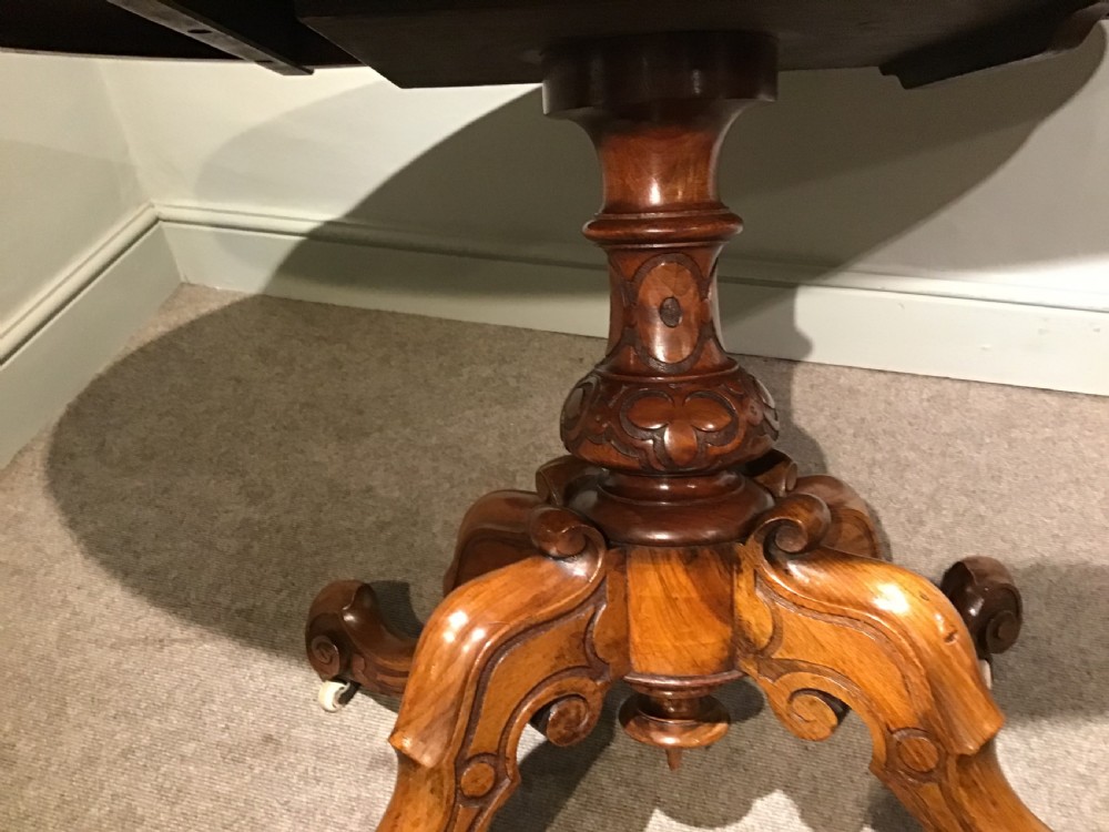 Victorian oval walnut breakfast table View VIII
