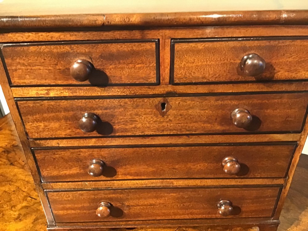 Antique miniature chest of drawers View V