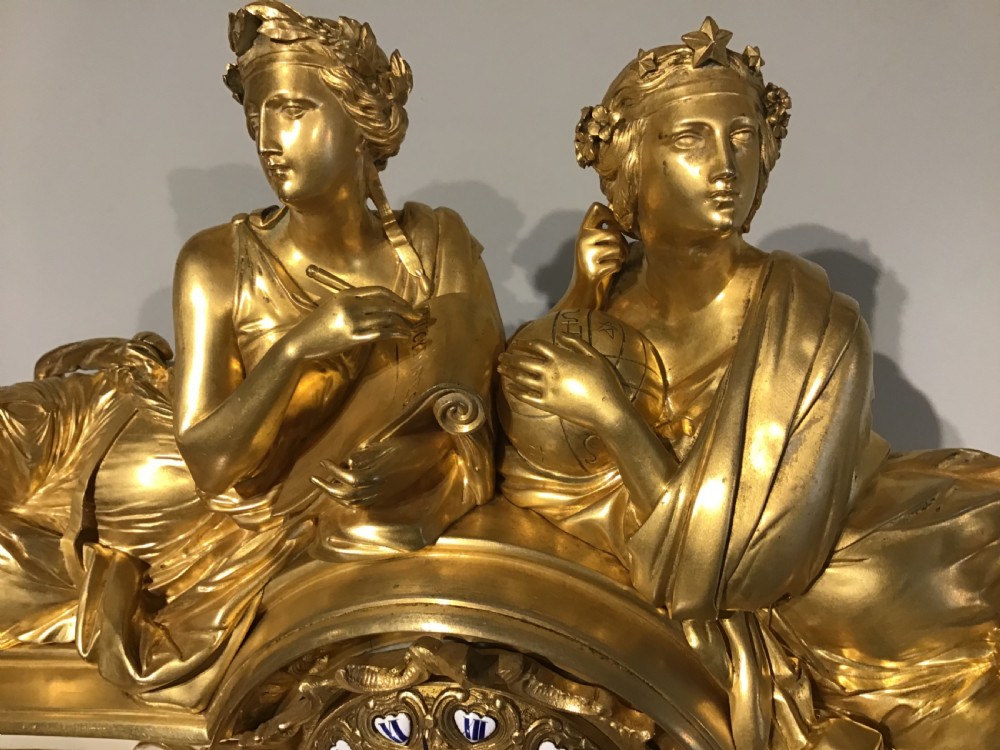 Antique marble and gilt bronze clock View VI