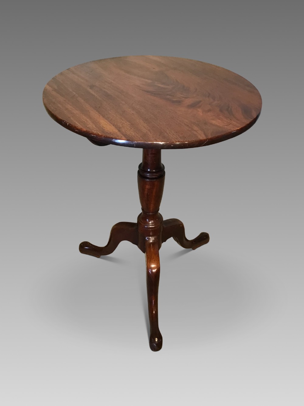 Georgian tripod table