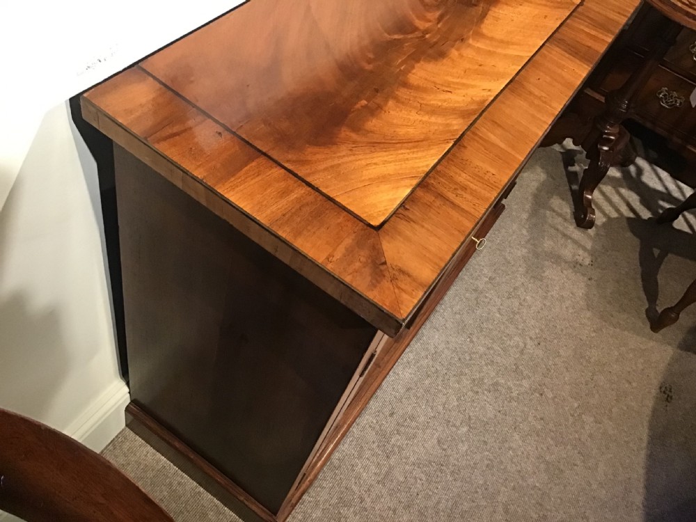 Antique mahogany sidecabinet View VI