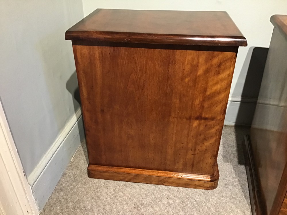Pair of antique bedside chests View V