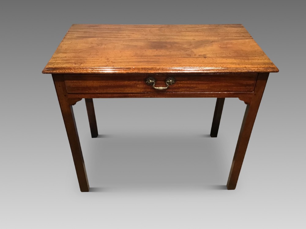 Georgian mahogany sidetable
