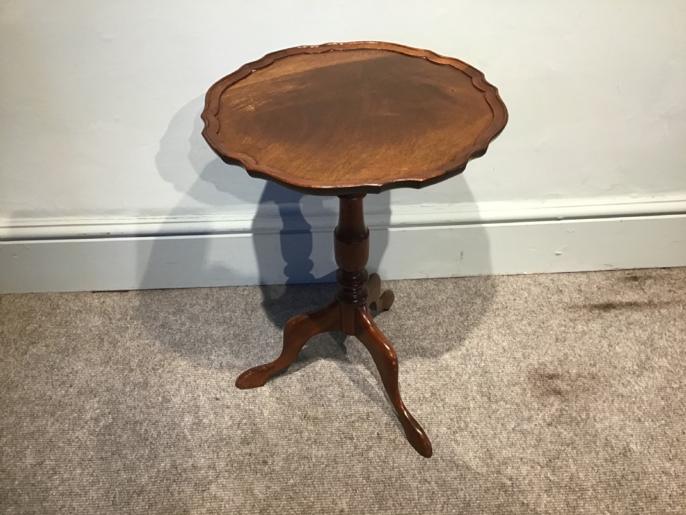 Mahogany wine table