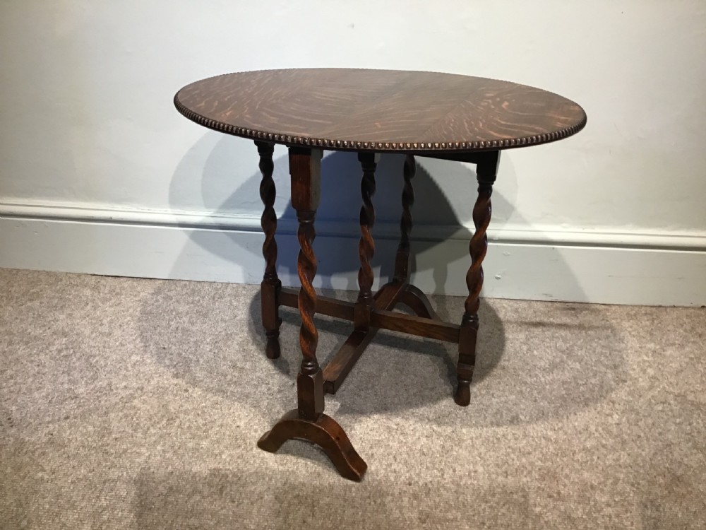 Antique oak folding table View IV