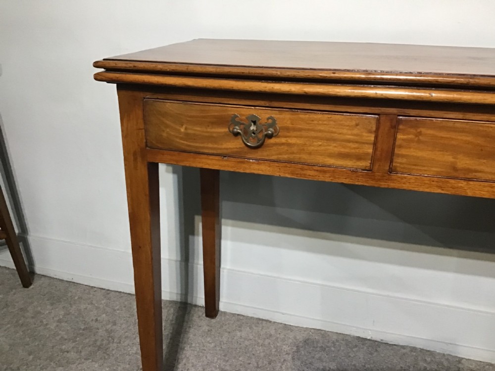 Antique mahogany tea table View V