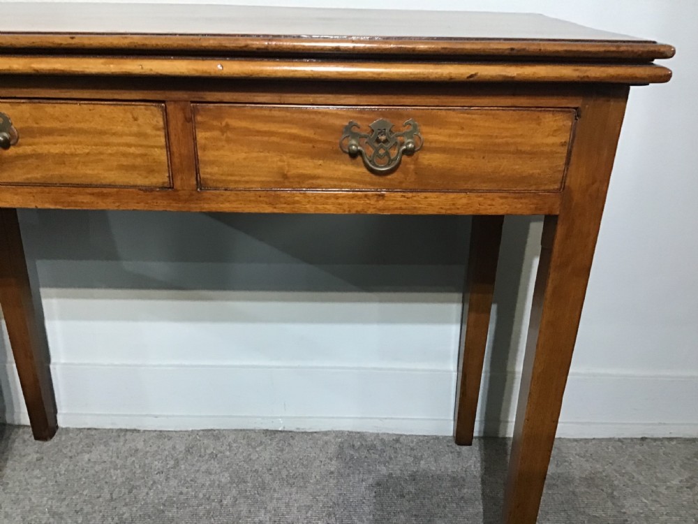Antique mahogany tea table View VI