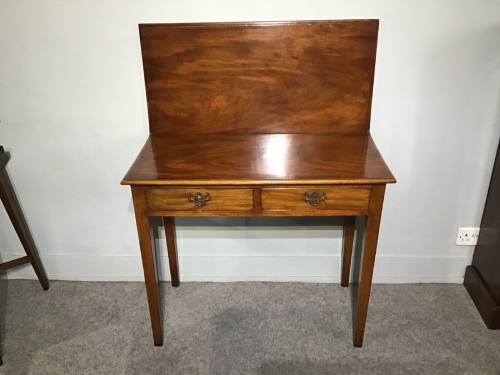 Antique mahogany tea table View VII