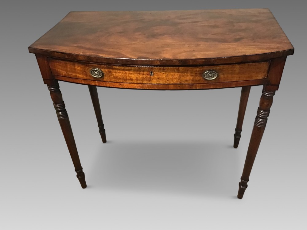 Georgian sidetable