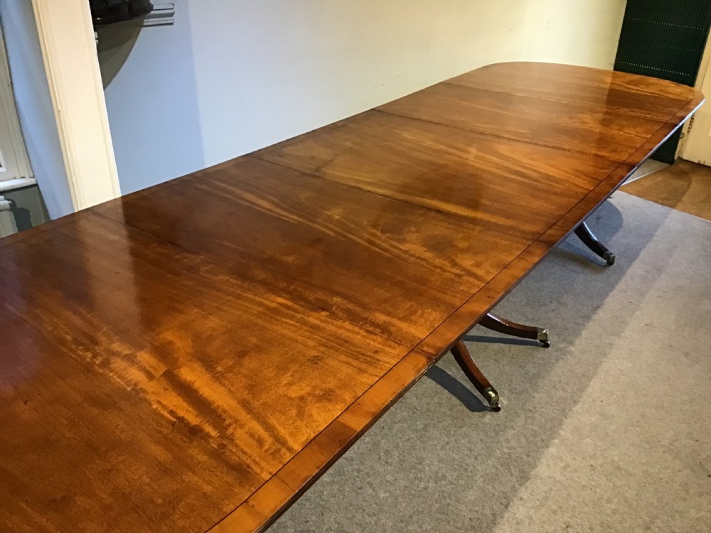 Antique mahogany dining table View XI
