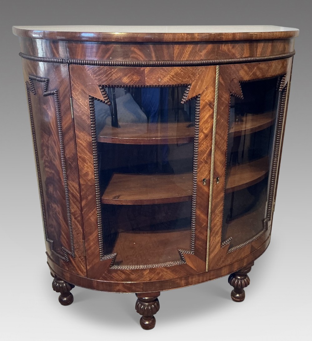 Regency mahogany side cabinet