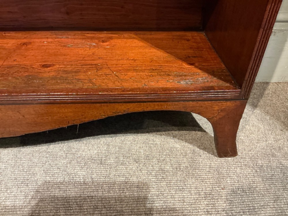 Regency waterfall bookcase View V