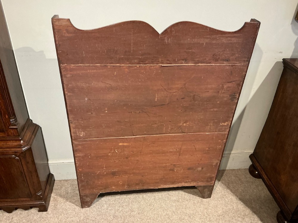 Regency waterfall bookcase View VII