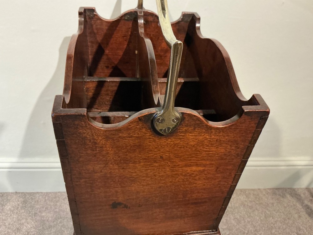 Georgian bottle carrier View IV