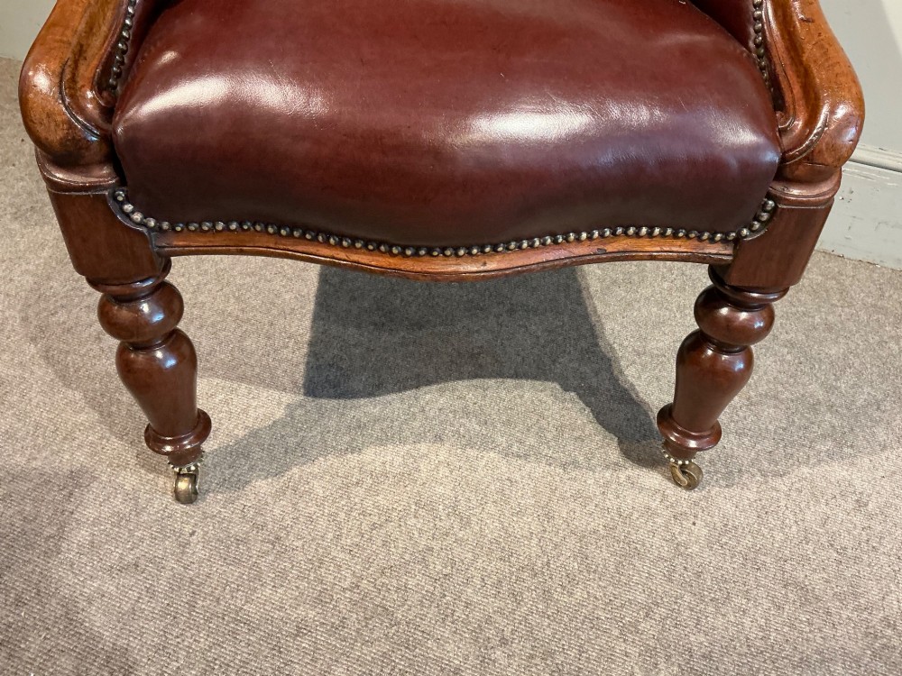 Victorian leather chair View IV