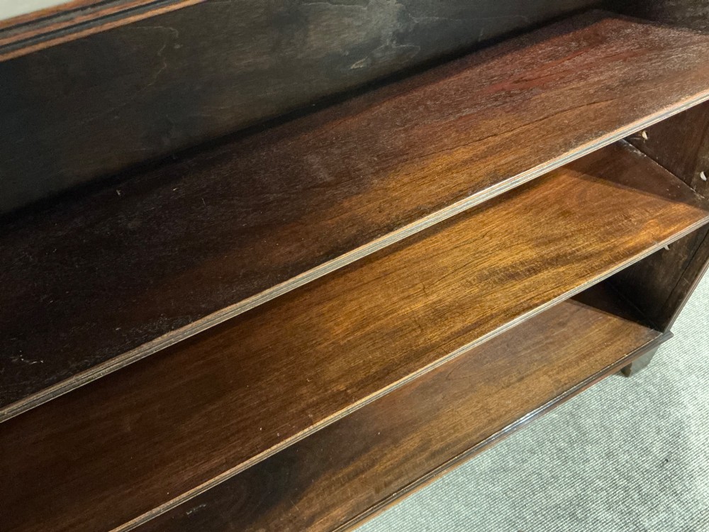 Antique open bookcase View IV