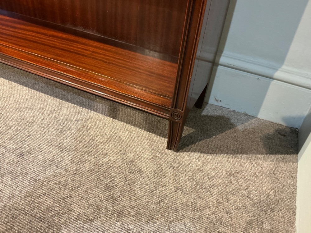 Mahogany open bookcase View IV