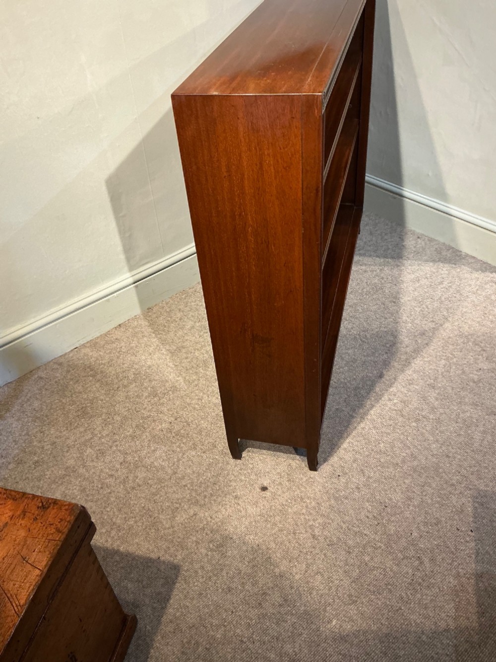 Mahogany open bookcase View VI