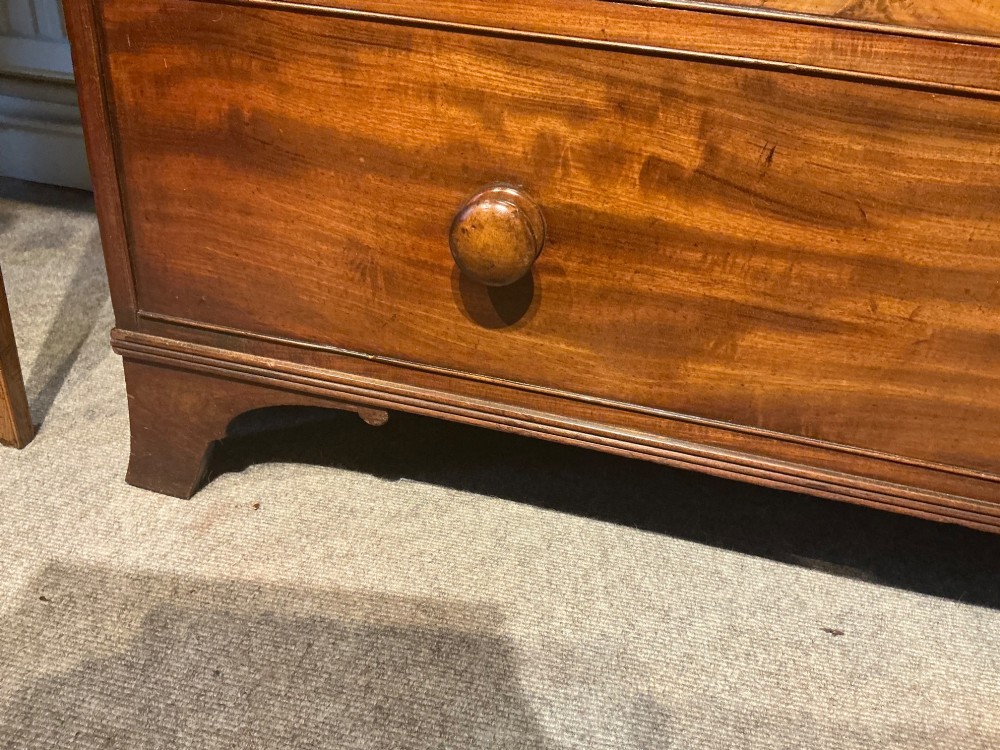 Antique mahogany linen press View VII