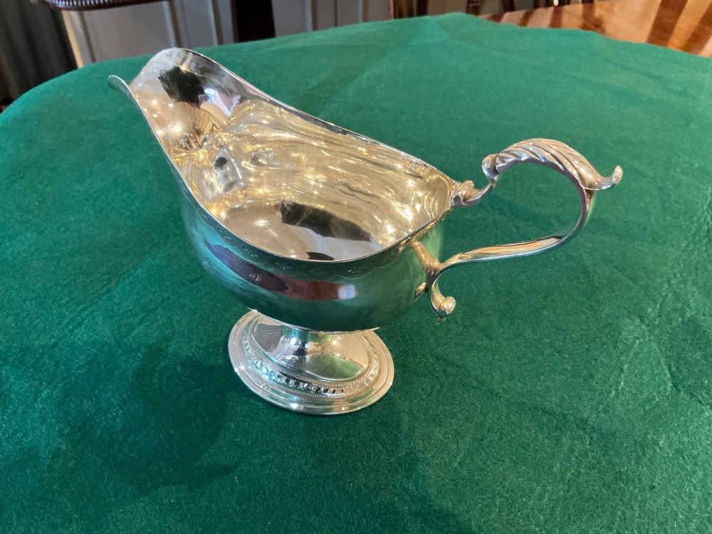 Georgian silver sauce boat View II