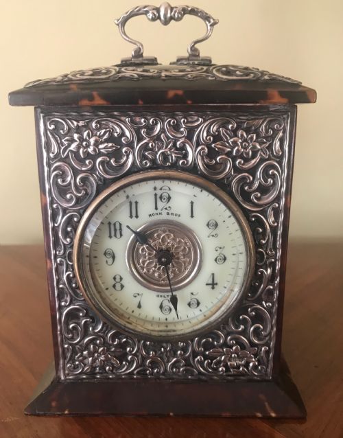 A 19TH CENTURY SILVER TORTOISESHELL CLOCK - ADDITIONAL PHOTO 1
