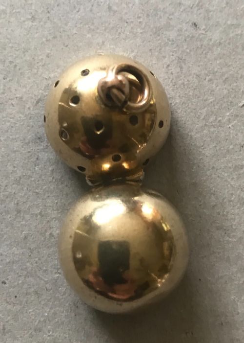 A VICTORIAN POMANDER - ADDITIONAL PHOTO 1