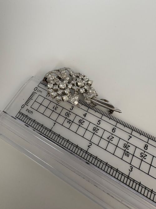 FINE 1930S PLATINUM TESTED DIAMOND BROOCH - ADDITIONAL PHOTO 6