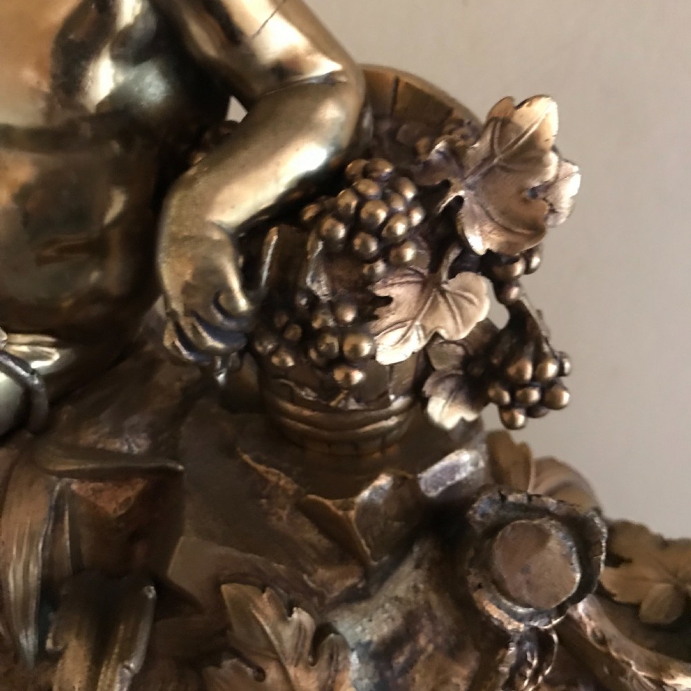 A mantel clock by DENIÉRE PARIS View IV