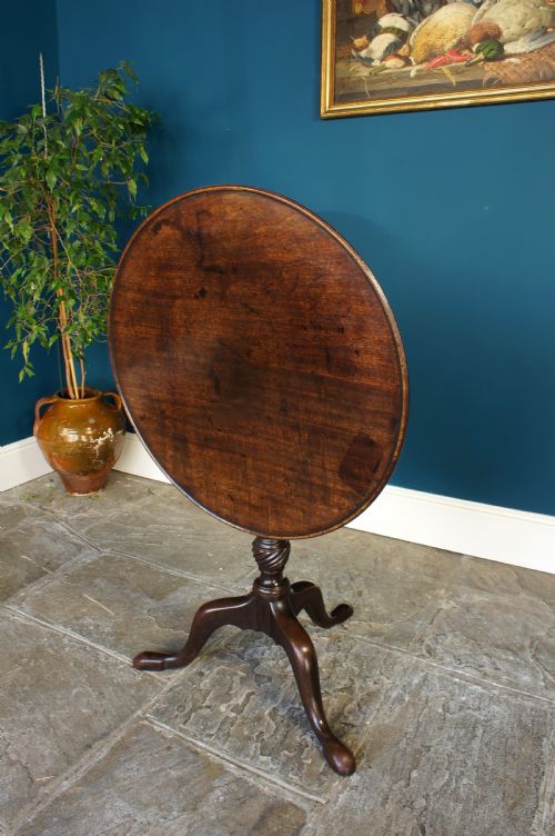 18TH CENTURY MAHOGANY TRIPOD TABLE - ADDITIONAL PHOTO 5