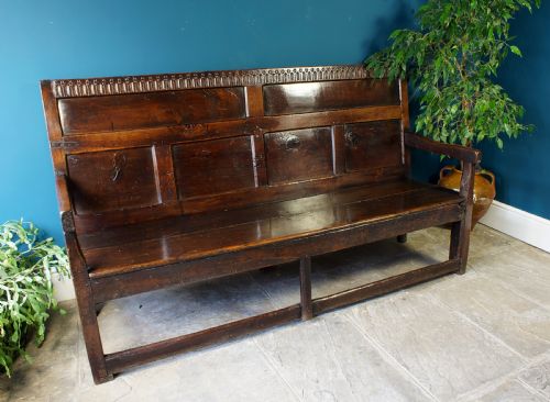 17th Century Oak Settle
