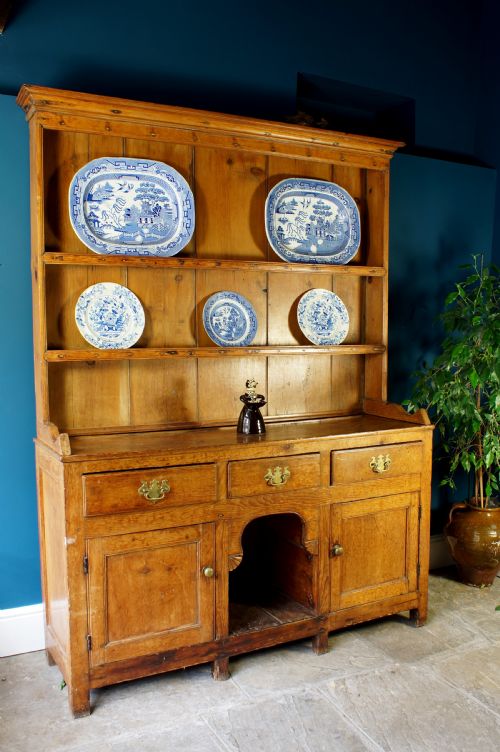 19th Century Pine Pembrokeshire Dresser and Rack