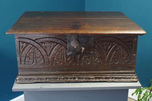 Early 17th Century Oak Bible Box.