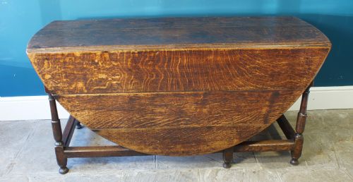 LARGE 18TH CENTURY OAK GATELEG TABLE - ADDITIONAL PHOTO 10