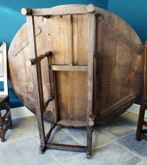LARGE 18TH CENTURY OAK GATELEG TABLE - ADDITIONAL PHOTO 17
