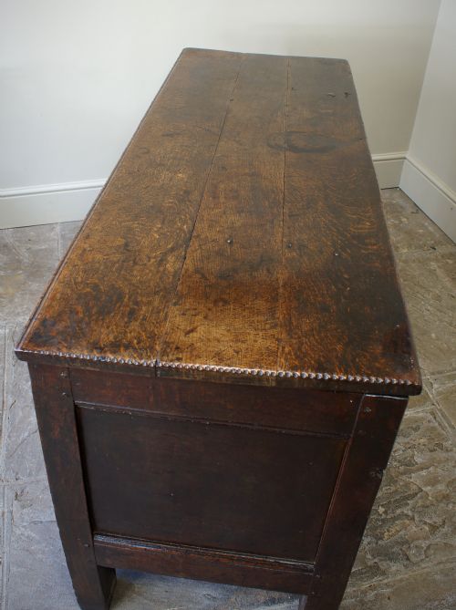 17TH CENTURY YORKSHIRE COFFER - ADDITIONAL PHOTO 1