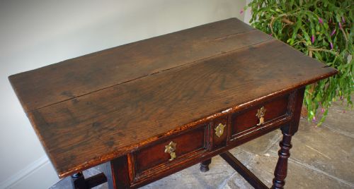 A LATE 17TH CENTURY OAK SIDE TABLE - ADDITIONAL PHOTO 16