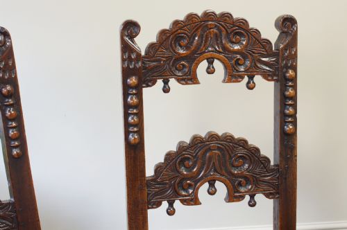 FOUR 17TH CENTURY YORKSHIRE CHAIRS BACKSTOOLS - ADDITIONAL PHOTO 8