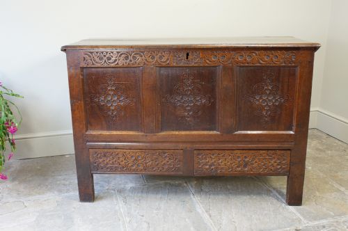 18th Century Oak Mule Chest.