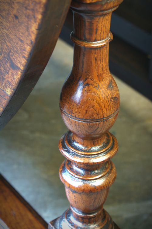 A LARGE 17TH CENTURY OAK GATELEG TABLE - ADDITIONAL PHOTO 6