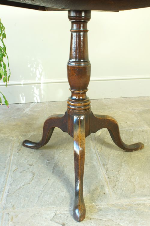 GEORGIAN OAK TRIPOD TABLE - ADDITIONAL PHOTO 5