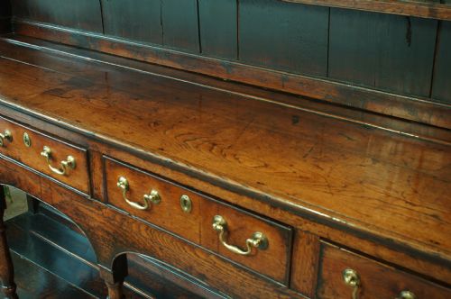 A MAGNIFICENT MID 18TH CENTURY WELSH POTBOARD DRESSER - ADDITIONAL PHOTO 11