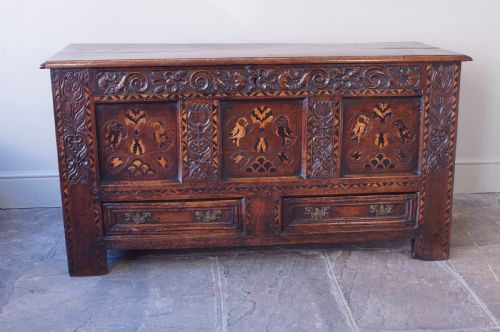 17TH CENTURY OAK INLAID MARQUETRY COFFER MULE CHEST - ADDITIONAL PHOTO 1