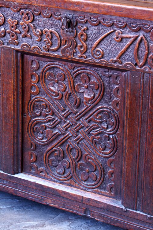17TH CENTURY WESTMORLAND COFFER - ADDITIONAL PHOTO 8