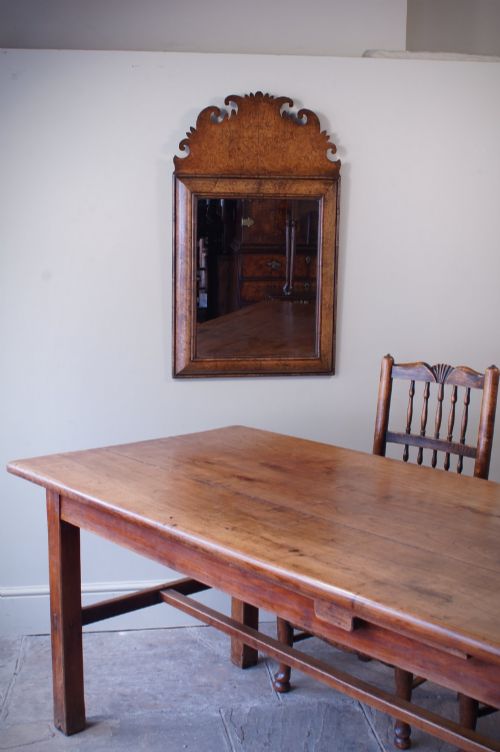 WILLIAM AND MARY STYLE BURR WALNUT MIRROR - ADDITIONAL PHOTO 3