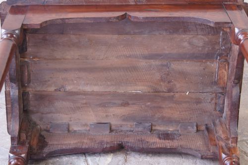 A SMALL EARLY 18THCENTURY FRUITWOOD CENTRE TABLE - ADDITIONAL PHOTO 12